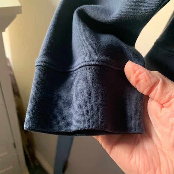 Vineyard Vines 3/4 zip - Picture 4 of 11